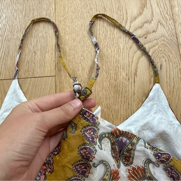 Anthropologie Akemi + Kin Medallion Maxi Dress yellow gold - S - Picture 8 of 15